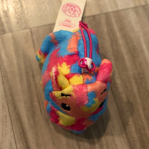 Pikmi Pops!! **4** Pikmi Pops and storage Containers!! Gently used! - Picture 7 of 16